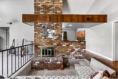 19249 N 23rd Avenue, Phoenix, AZ 85027 - Photo 11