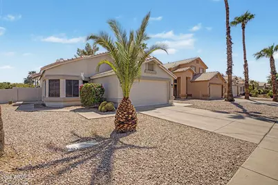 109 W Sagebrush Street, Gilbert, AZ 85233 - Photo 3