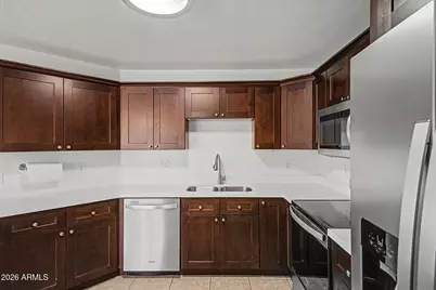 109 W Sagebrush Street, Gilbert, AZ 85233 - Photo 13