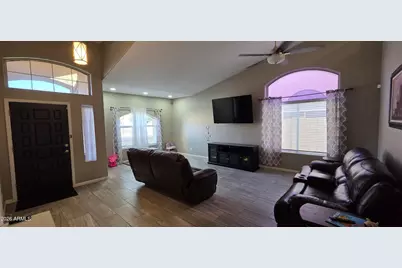 3124 N Meadow Drive, Avondale, AZ 85392 - Photo 5
