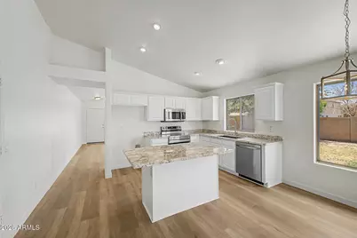 3866 S Joshua Tree Lane, Gilbert, AZ 85297 - Photo 17