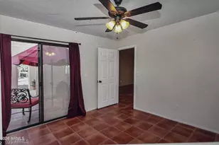 33 E Beck Ln, Phoenix, AZ 85022 - Photo 7