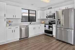 4047 W Whispering Wind Dr, Glendale, AZ 85310 - Photo 17