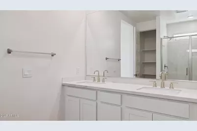 27452 N 69th Lane, Peoria, AZ 85383 - Photo 15