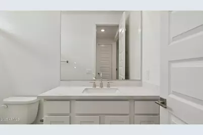 27452 N 69th Lane, Peoria, AZ 85383 - Photo 13