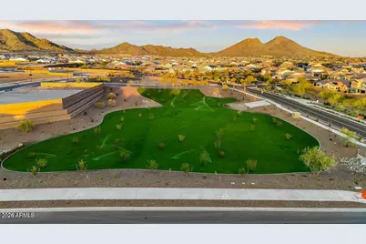 27465 N 69th Lane, Peoria, AZ 85383 - Photo 29