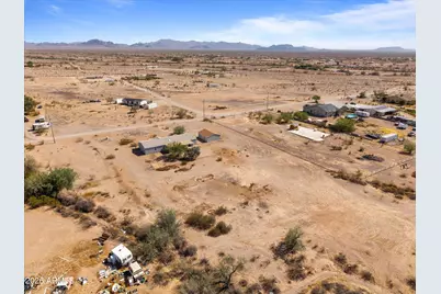 42207 W Solano Drive, Tonopah, AZ 85354 - Photo 31