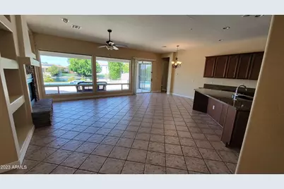 440 E Crescent Place, Chandler, AZ 85249 - Photo 3