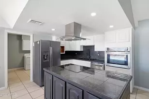 1756 N Summer Cir, Mesa, AZ 85203 - Photo 13