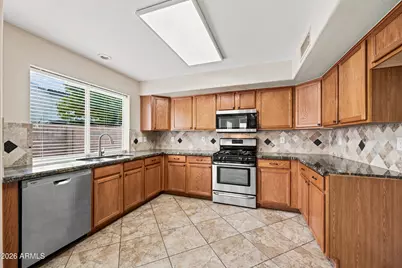 12826 W Windsor Avenue, Avondale, AZ 85392 - Photo 5