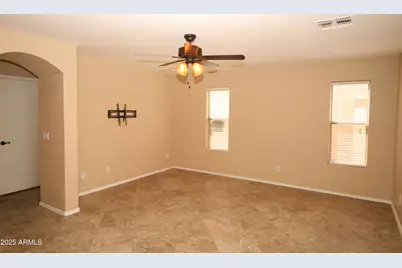 12826 W Windsor Avenue, Avondale, AZ 85392 - Photo 7