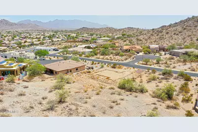 18236 W Santa Alberta Lane #30, Goodyear, AZ 85338 - Photo 19