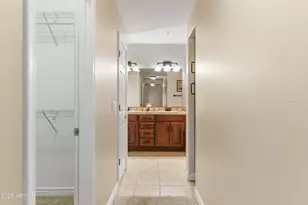 5350 E Deer Valley Dr, Phoenix, AZ 85054 - Photo 15