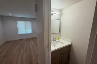 601 E Palo Verde Dr, Phoenix, AZ 85012 - Photo 15