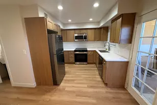 601 E Palo Verde Dr, Phoenix, AZ 85012 - Photo 9