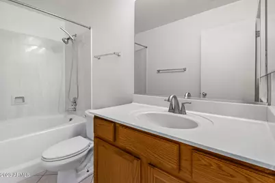 1525 W Burgess Lane, Phoenix, AZ 85041 - Photo 15