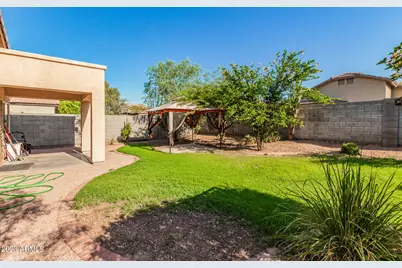 1525 W Burgess Lane, Phoenix, AZ 85041 - Photo 25