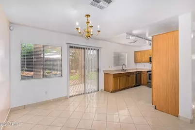 1525 W Burgess Lane, Phoenix, AZ 85041 - Photo 9