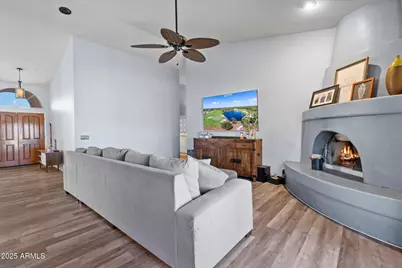 30050 N 47th Street, Cave Creek, AZ 85331 - Photo 9