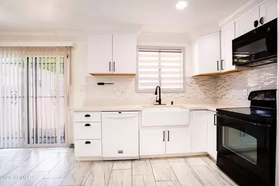 6565 N 19th Avenue #27, Phoenix, AZ 85015 - Photo 7