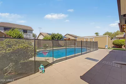17940 W Desert Lane, Surprise, AZ 85388 - Photo 39