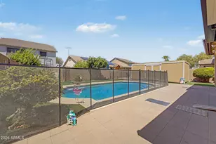 17940 W Desert Ln, Surprise, AZ 85388 - Photo 39