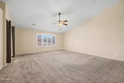17940 W Desert Lane, Surprise, AZ 85388 - Photo 15