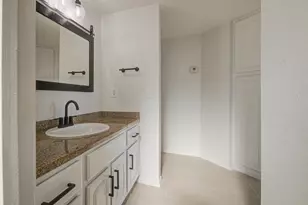 2228 N 52nd St, Phoenix, AZ 85008 - Photo 9