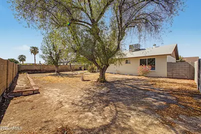 5409 W Seldon Lane, Glendale, AZ 85302 - Photo 23