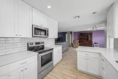 5409 W Seldon Lane, Glendale, AZ 85302 - Photo 9