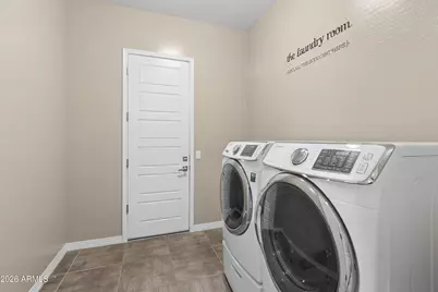 3325 E Coconino Dr Drive, Gilbert, AZ 85298 - Photo 33