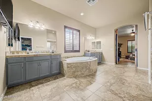 521 E Mineral Rd, Phoenix, AZ 85042 - Photo 23
