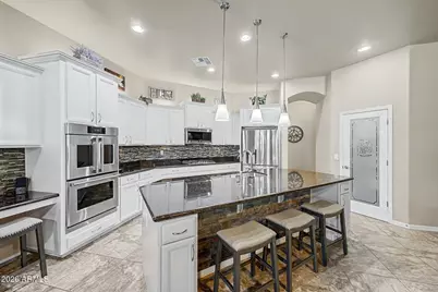 521 E Mineral Road, Phoenix, AZ 85042 - Photo 15