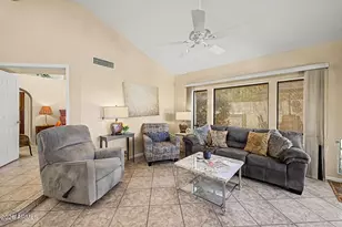 4718 E Monte Way, Phoenix, AZ 85044 - Photo 11