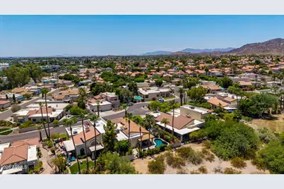 4718 E Monte Way, Phoenix, AZ 85044 - Photo 41