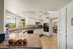 4718 E Monte Way, Phoenix, AZ 85044 - Photo 13