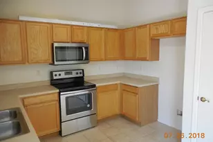 15883 W Tasha Dr, Surprise, AZ 85374 - Photo 11