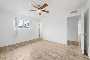15 E Alameda Dr, Tempe, AZ 85282 - Photo 7