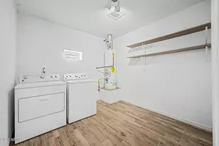 15 E Alameda Dr, Tempe, AZ 85282 - Photo 11