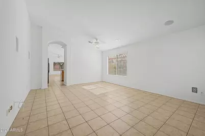 40367 W Robbins Drive, Maricopa, AZ 85138 - Photo 9