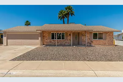 10216 N 110th Avenue, Sun City, AZ 85351 - Photo 1