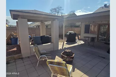 10802 W Morten Avenue, Glendale, AZ 85307 - Photo 13