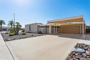 9201 W Elkhorn Dr, Sun City, AZ 85351 - Photo 1