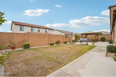 19045 W Mercer Lane, Surprise, AZ 85388 - Photo 47