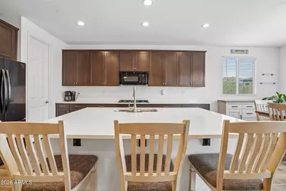 19045 W Mercer Lane, Surprise, AZ 85388 - Photo 15