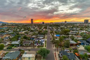 2046 North 11th St, Phoenix, AZ 85006 - Photo 59