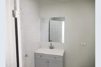 111 W Florence Boulevard #9, Casa Grande, AZ 85122 - Photo 5