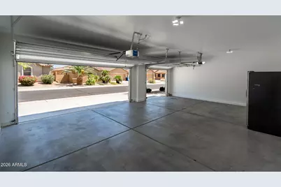 18445 W Saguaro Lane, Surprise, AZ 85388 - Photo 41