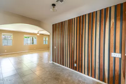 18445 W Saguaro Lane, Surprise, AZ 85388 - Photo 5