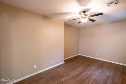 18445 W Saguaro Lane, Surprise, AZ 85388 - Photo 11